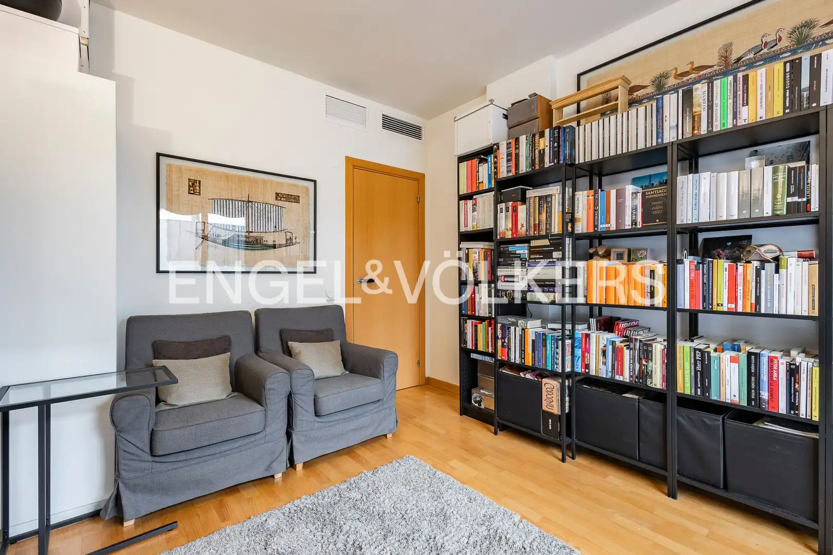 Living room of Duplexes for sale in Barcelona  with Air Conditioner, Heating and Parquet flooring