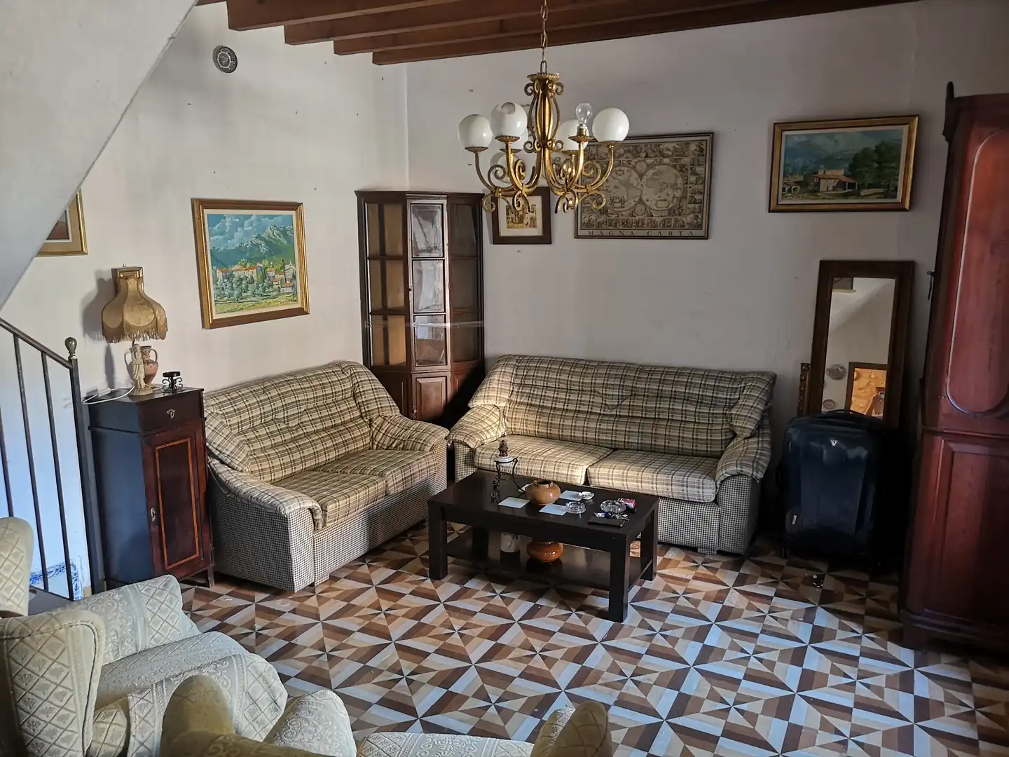 Sala d'estar de Casa o xalet en venda en Puigpunyent amb Jardí privat, Moblat i Forn