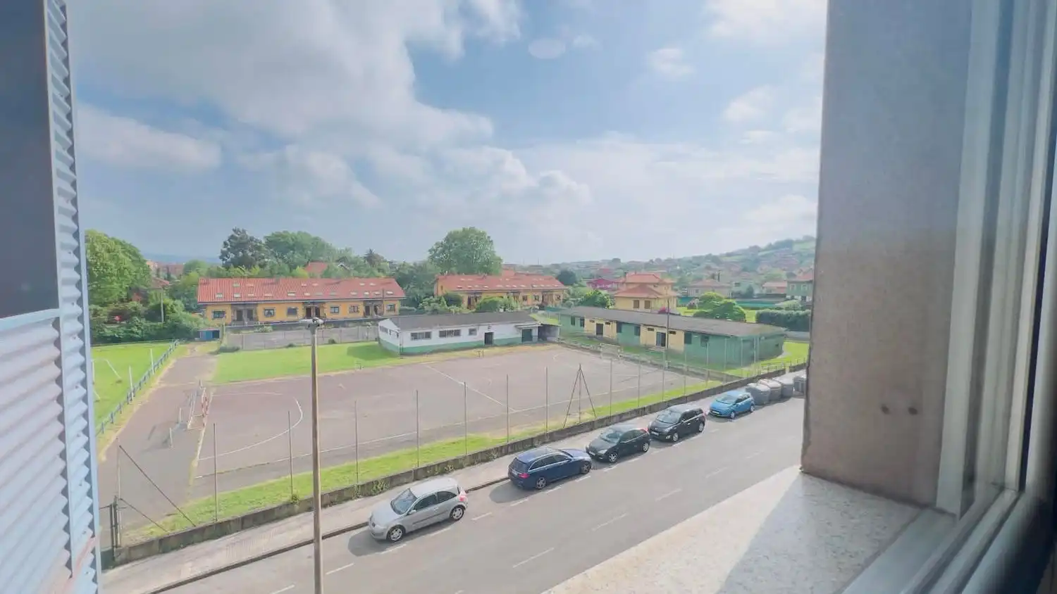 Vista exterior de Piso en venta en Gijón  con Piscina