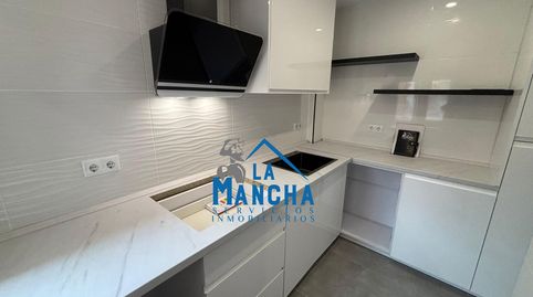 Foto 3 de Piso en venta en Calle Churruca, El Pilar, Albacete Capital