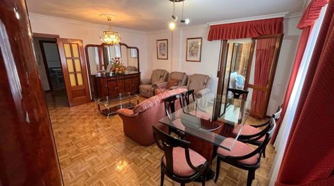 Foto 3 de Piso de alquiler en Hermanos Becerril, San Fernando - Carretera de Valencia, Cuenca Capital