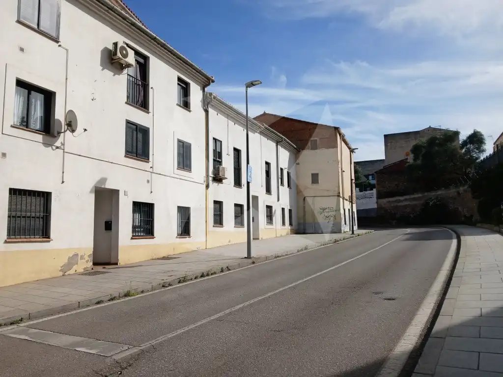 Exterior view of Flat for sale in Cáceres Capital  with Air Conditioner and Furnished
