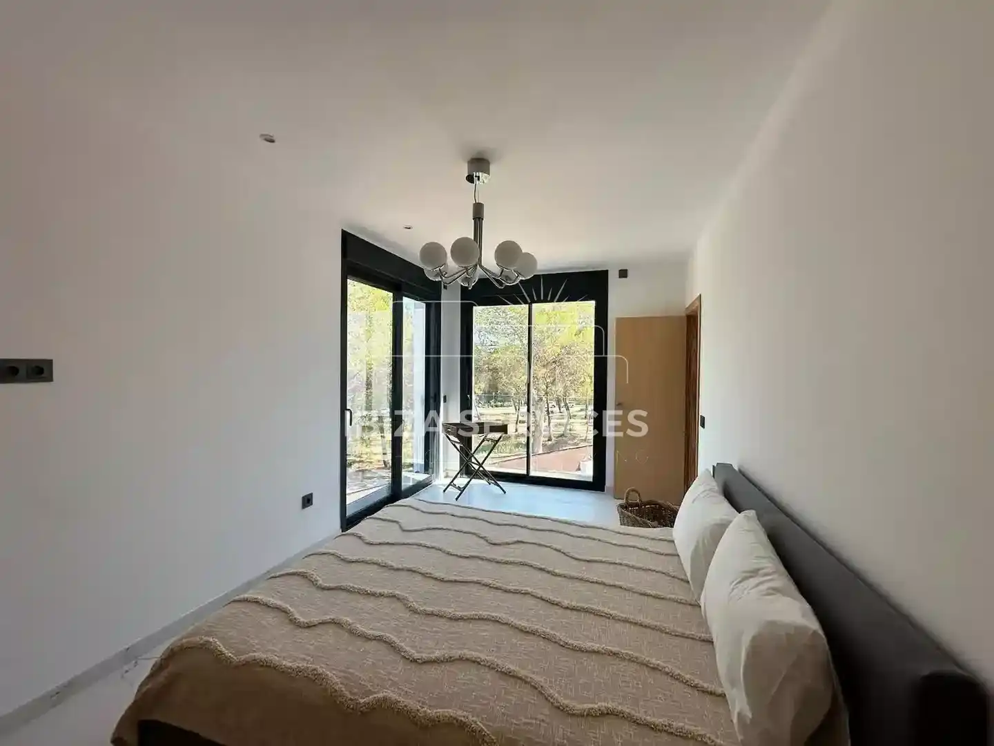 Habitación de Casa o chalet de alquiler en Santa Eulària des Riu con Aire acondicionado, Jardín privado y Piscina