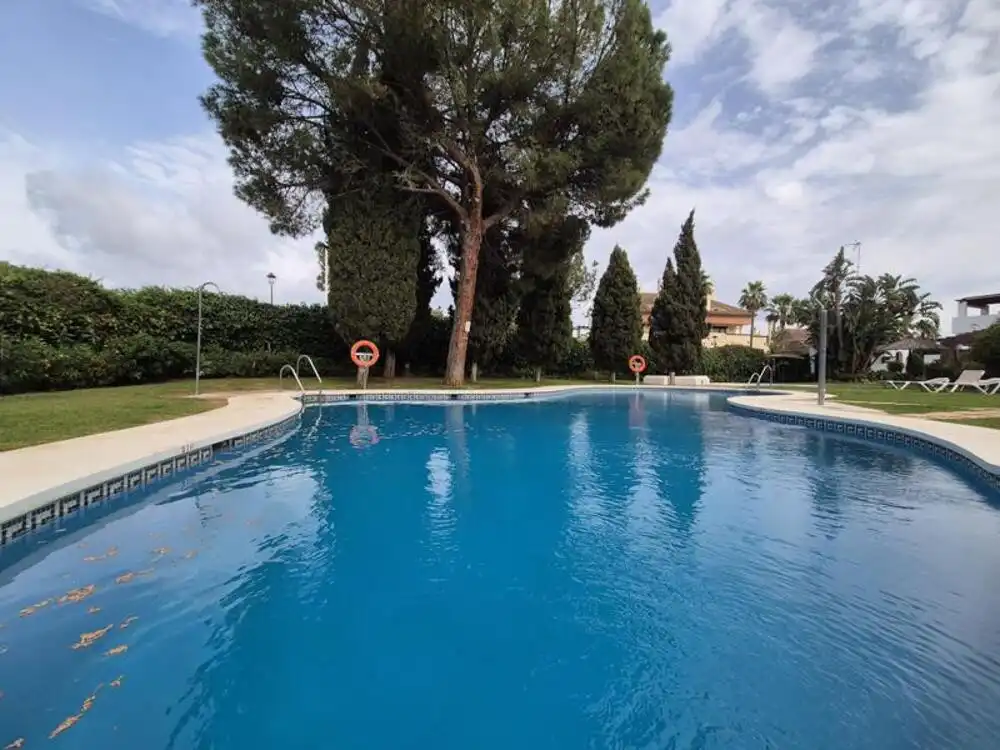 Piscina de Apartament de lloguer en Marbella amb Aire condicionat, Terrassa i Traster