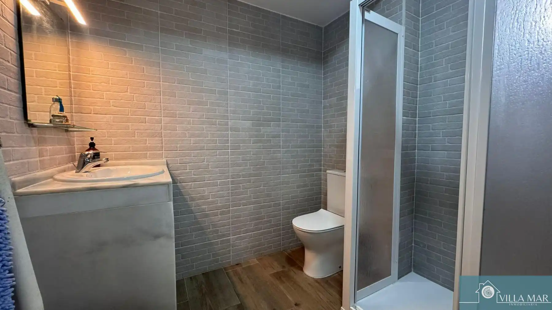 Bathroom of Flat for sale in Rota