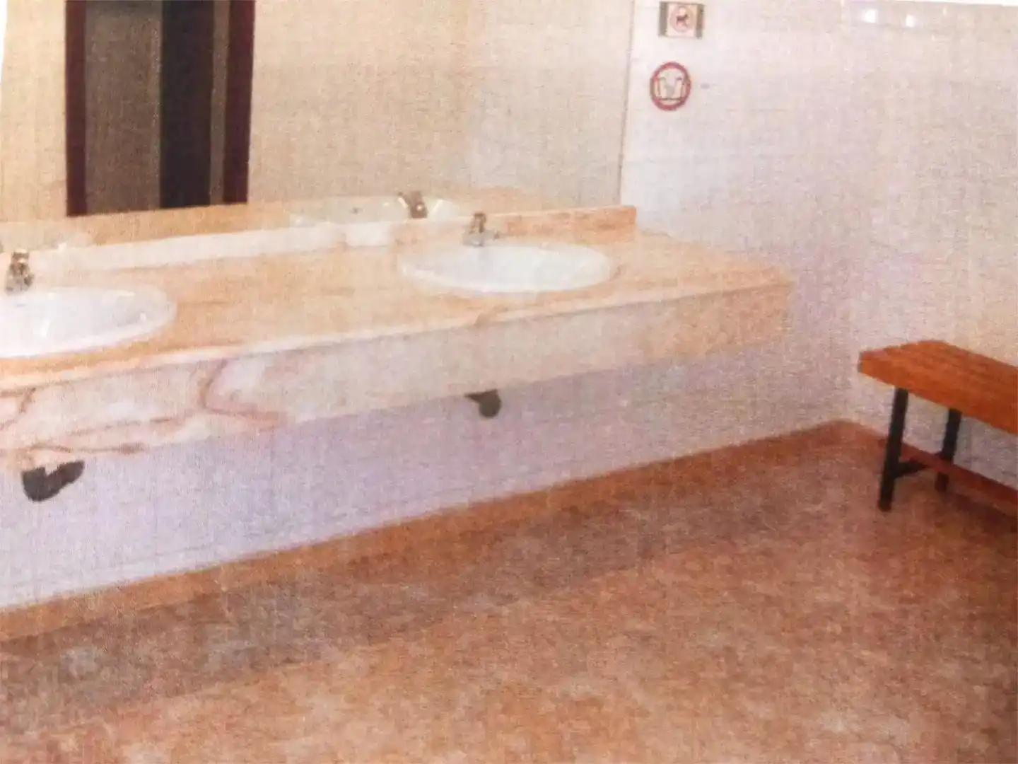 Bathroom of Land for sale in Benidorm