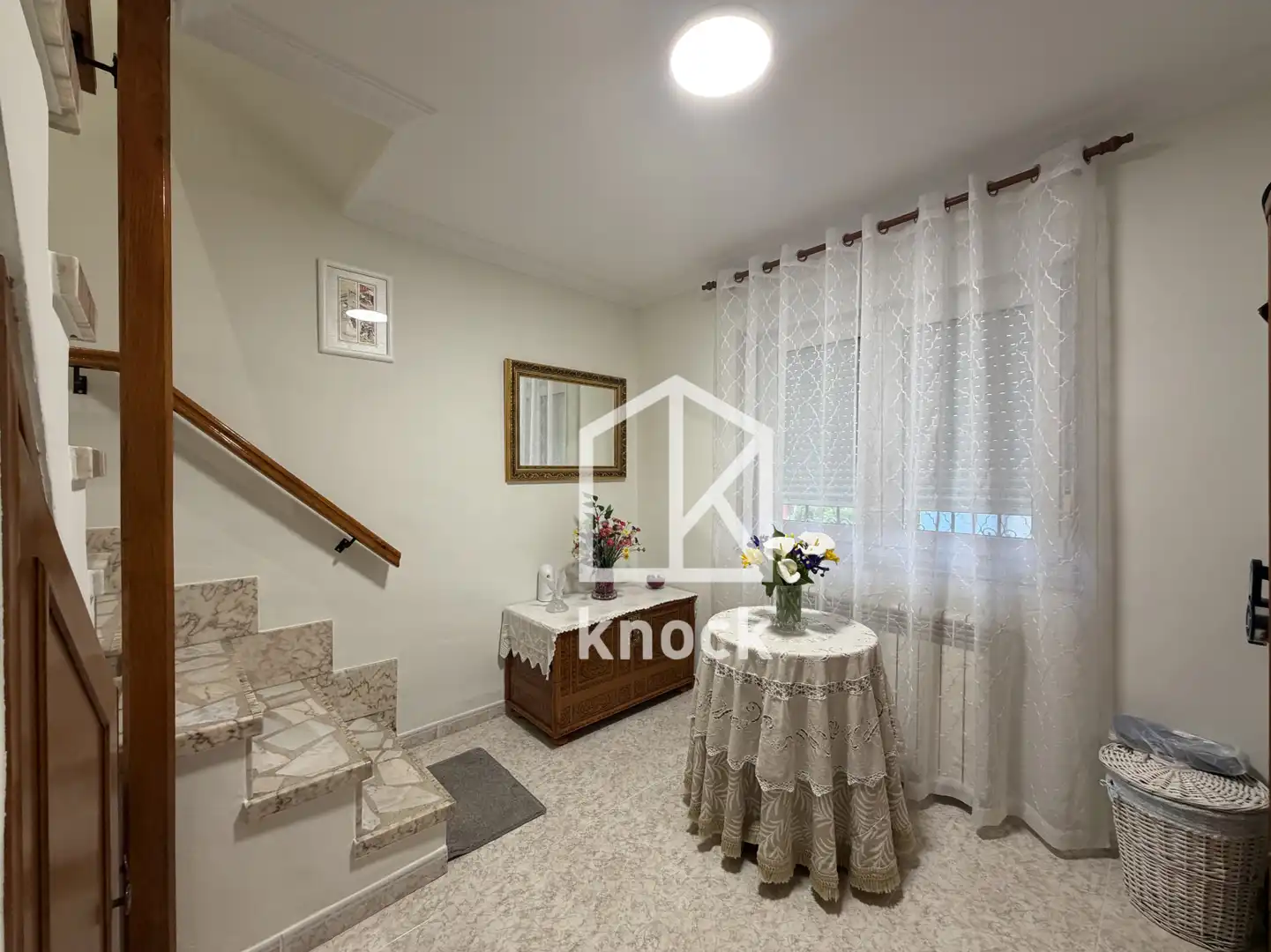 Sala d'estar de Casa adosada en venda en Langreo amb Calefacció i Parquet