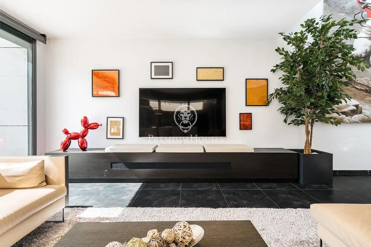 Living room of Houses for sale in Sant Cugat del Vallès  with Air Conditioner, Heating and Private garden