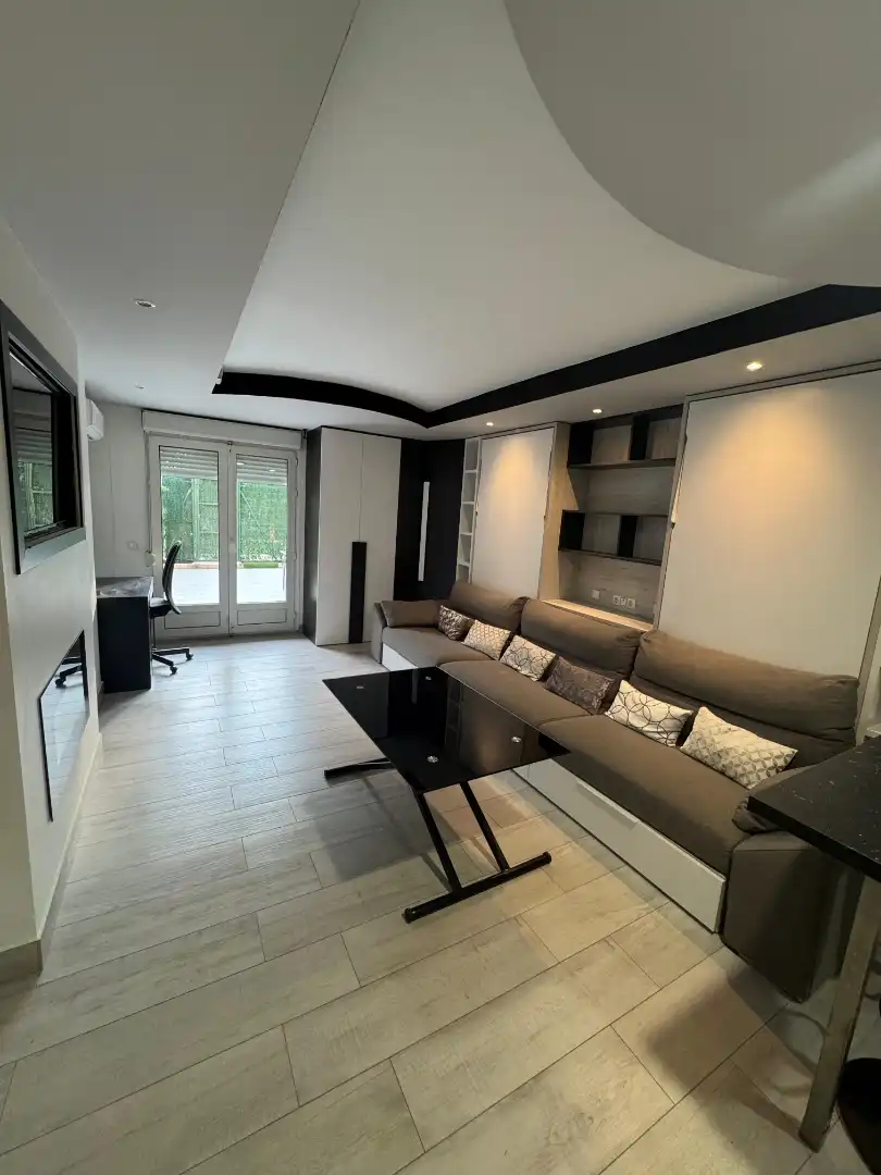 Living room of Flat for rent in Villaviciosa de Odón  with Air Conditioner, Heating and Private garden