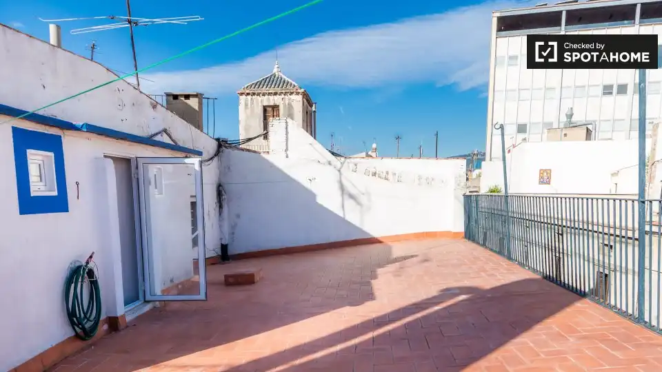 Flat with terrace to rent in Ciutat Vella, imagen 11