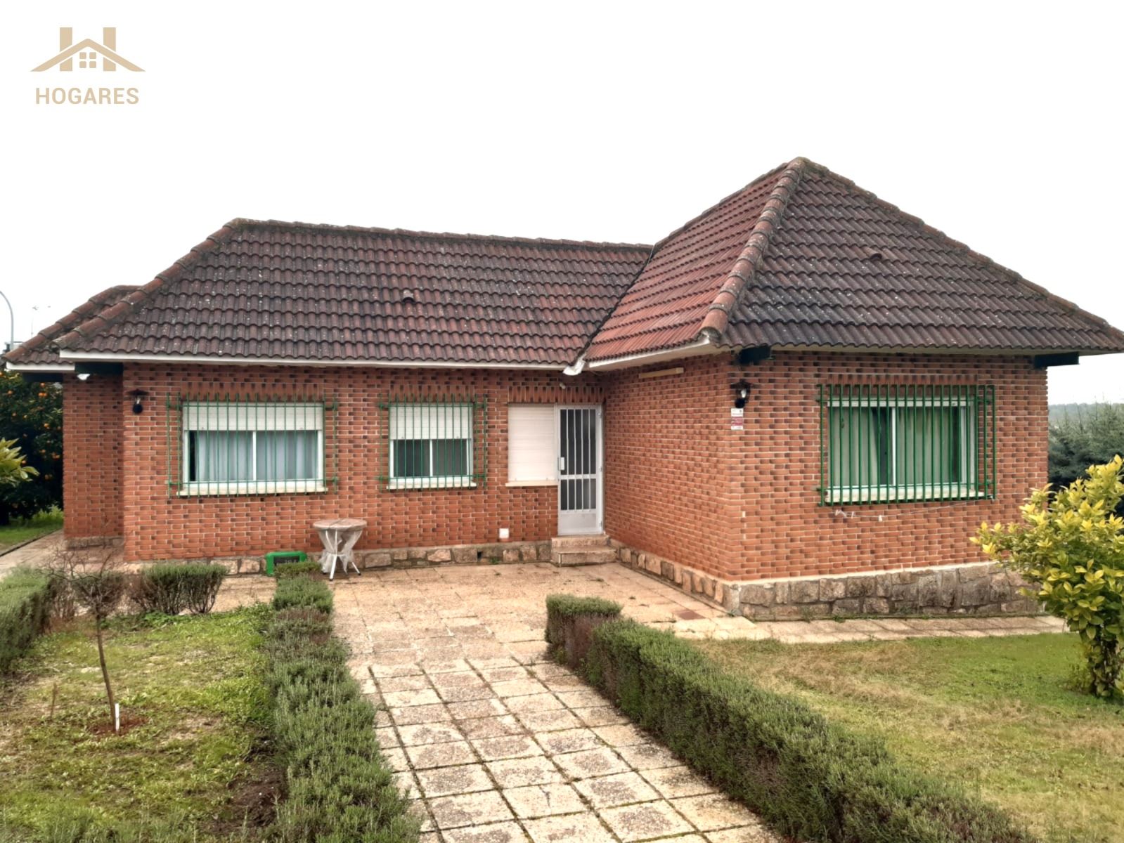 Exterior view of House or chalet for sale in Santa Cruz del Retamar  with Private garden, Terrace and Swimming Pool