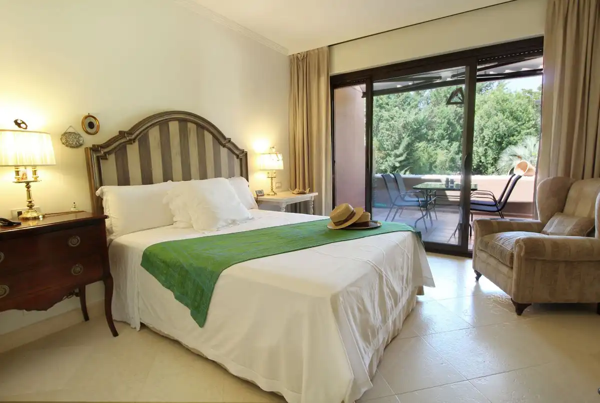 Apartament amb piscina en venda a San Pedro de Alcántara, imagen 6