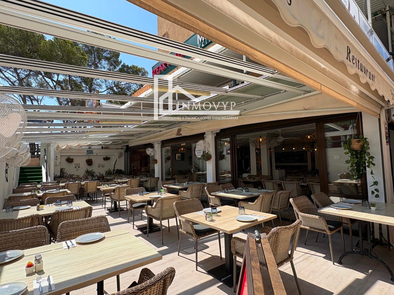 Terrace of Premises for sale in Calvià  with Air Conditioner, Terrace and Furnished