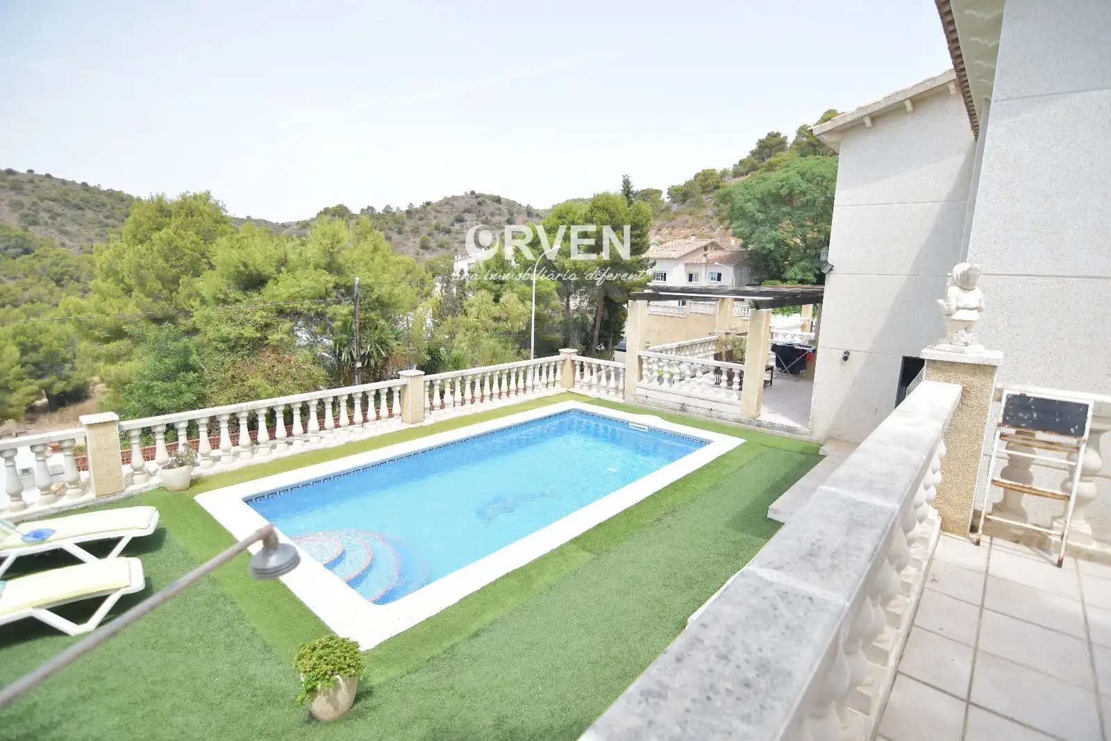 Terraced house with pool for sale in Pedrera
