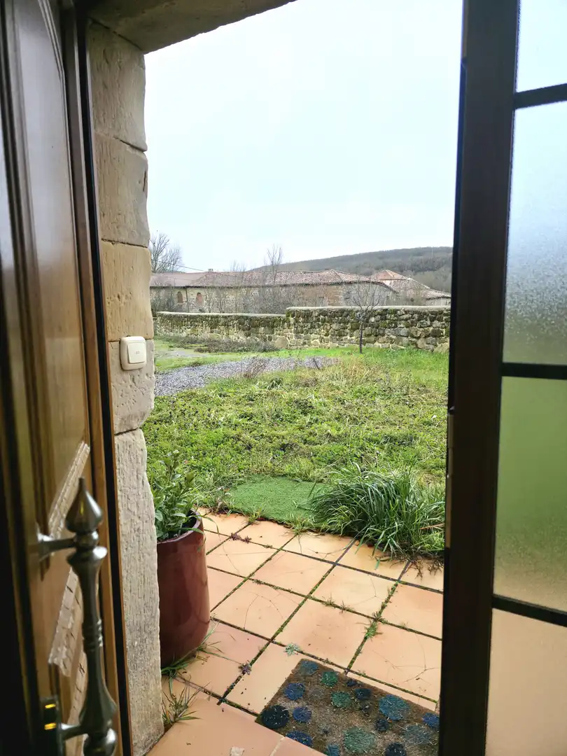 Jardí de Casa o xalet en venda en Aguilar de Campoo amb Calefacció, Jardí privat i Moblat