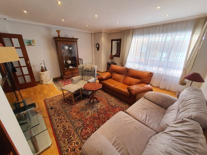 Sala d'estar de Pis en venda en Palencia Capital amb Calefacció, Parquet i Traster
