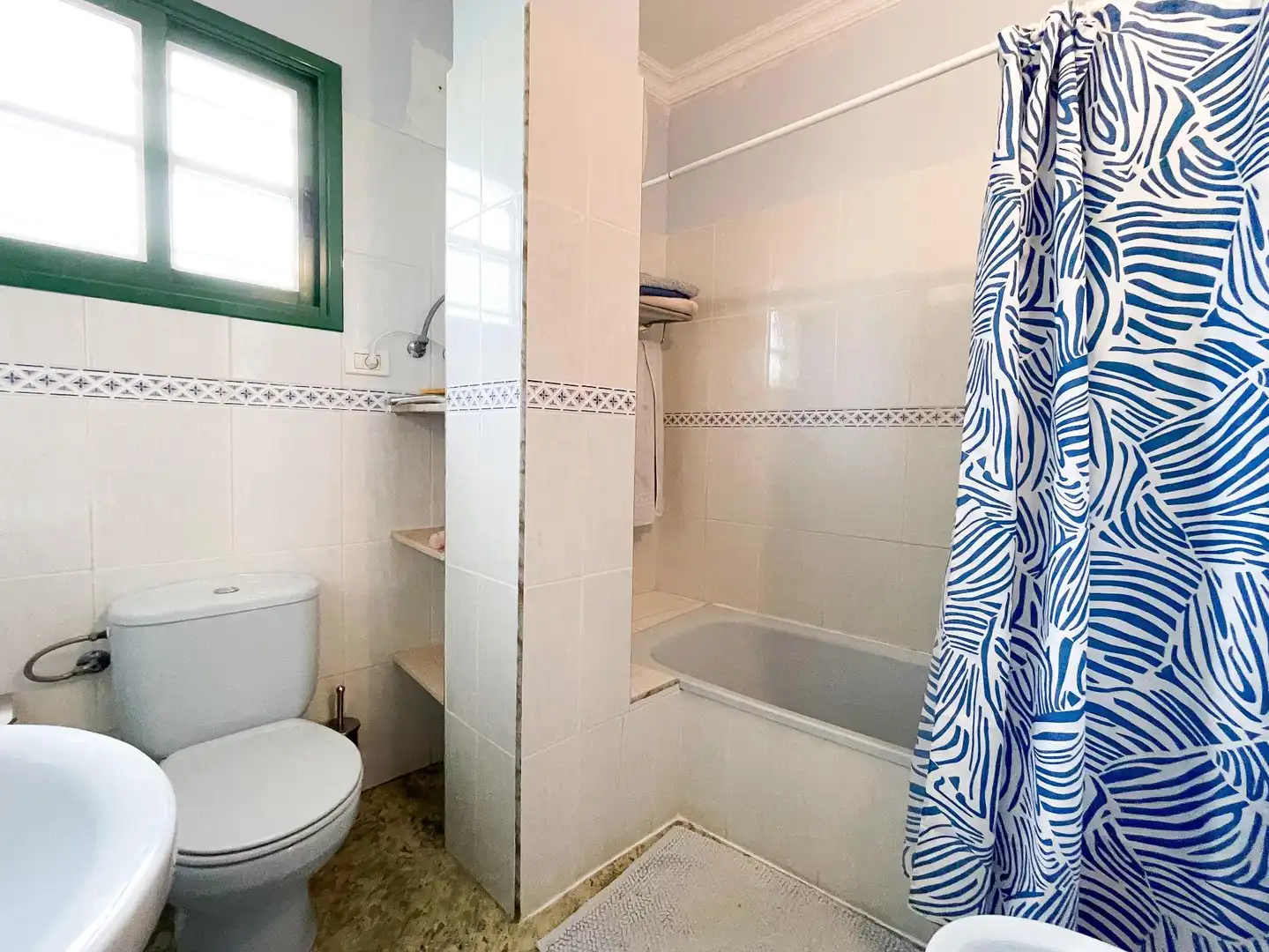 Baño de Casa o chalet en venta en Granadilla de Abona con Jardín privado, Terraza y Amueblado