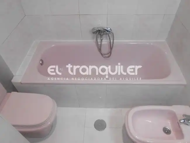 Bany de Pis de lloguer en Móstoles amb Parquet, Terrassa i Rentadora