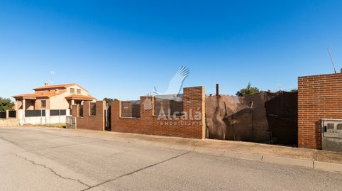 Alcalá Inmobiliaria te presenta esta fantástica parcela de 510 metros en la Urbanización Monte los Santos Medina Azahara Chiloeche
