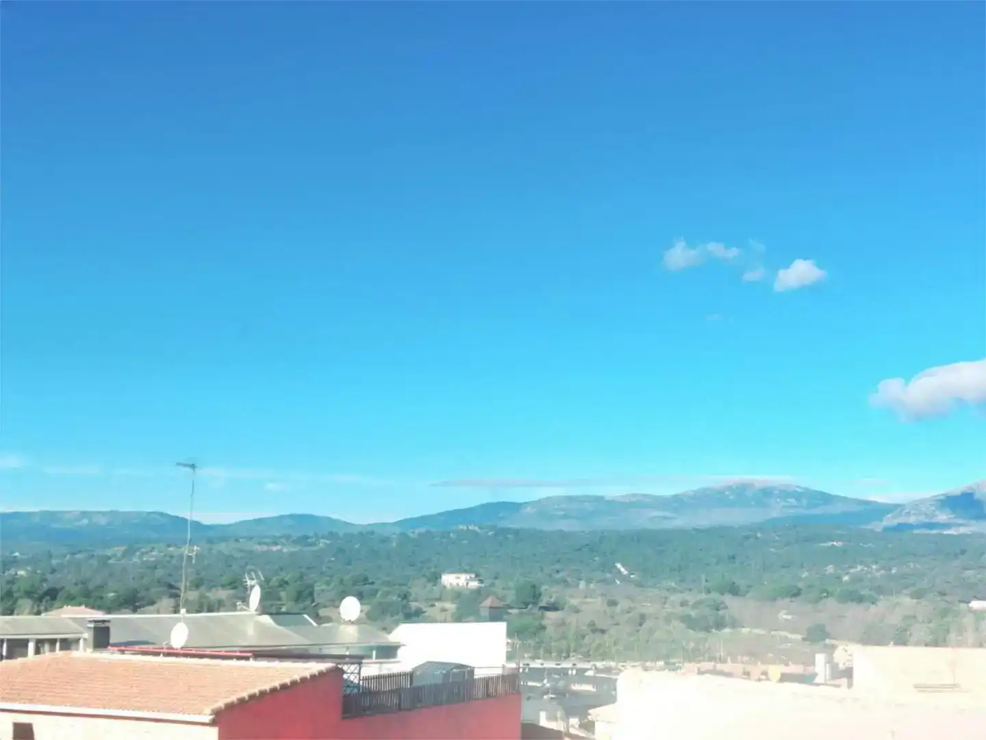 Vista exterior de Pis en venda en Valdemorillo amb Balcó