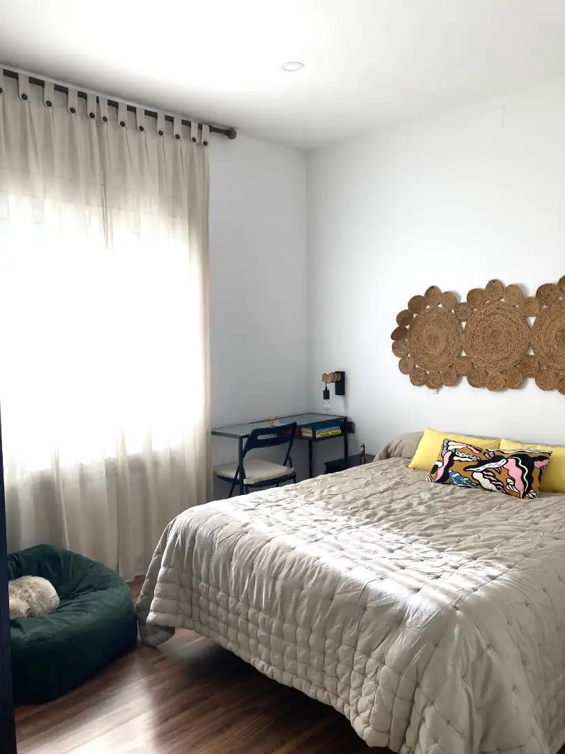 Habitación de Casa o chalet en venta en Corbera de Llobregat con Aire acondicionado, Calefacción y Jardín privado
