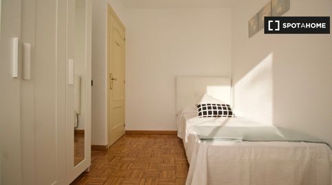 Foto 4 de Piso de alquiler en Valdezarza, Madrid Capital