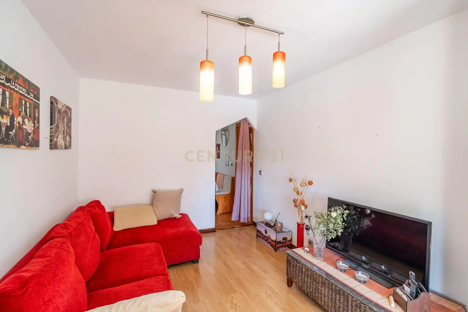 Sala de estar de Piso en venta en Fuengirola con Piscina y Piscina comunitaria