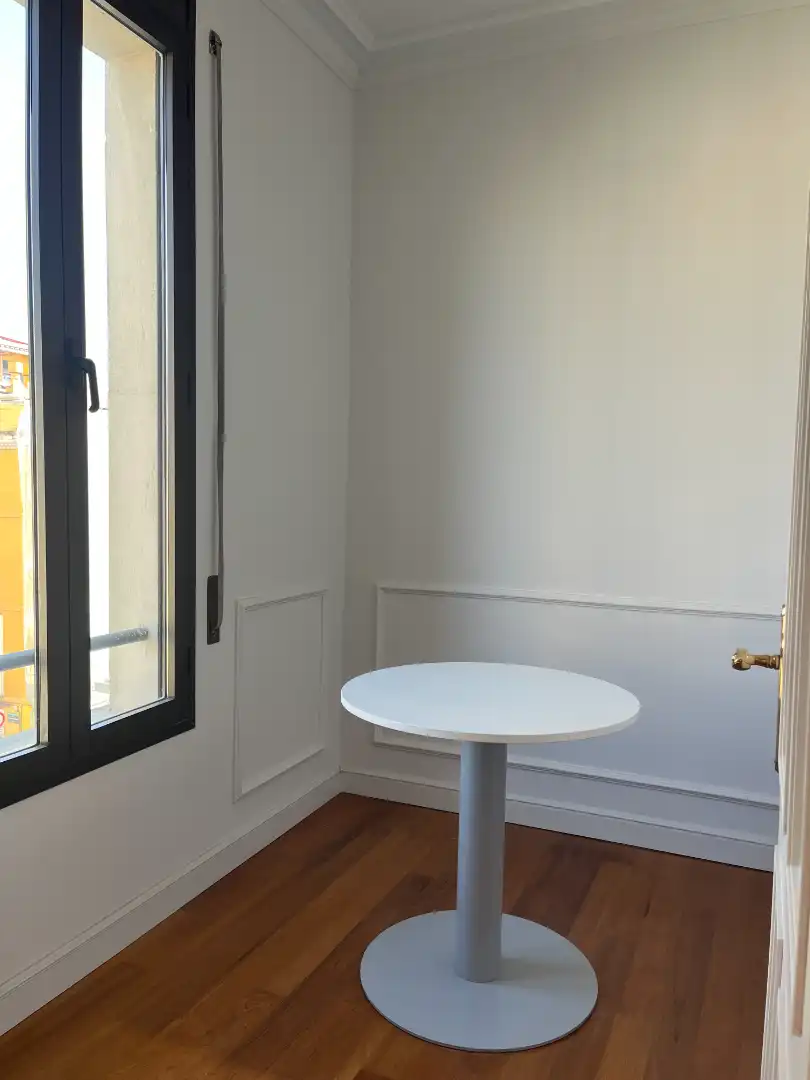Bureau avec ascenseur à vendre à Plaça Josep Maluquer i Salvador 4, imagen 6
