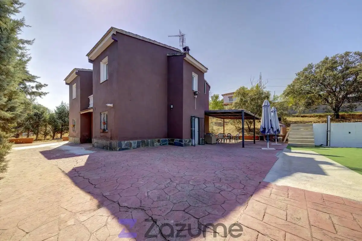 Garden of Houses for rent in El Casar de Escalona  with Air Conditioner, Heating and Private garden