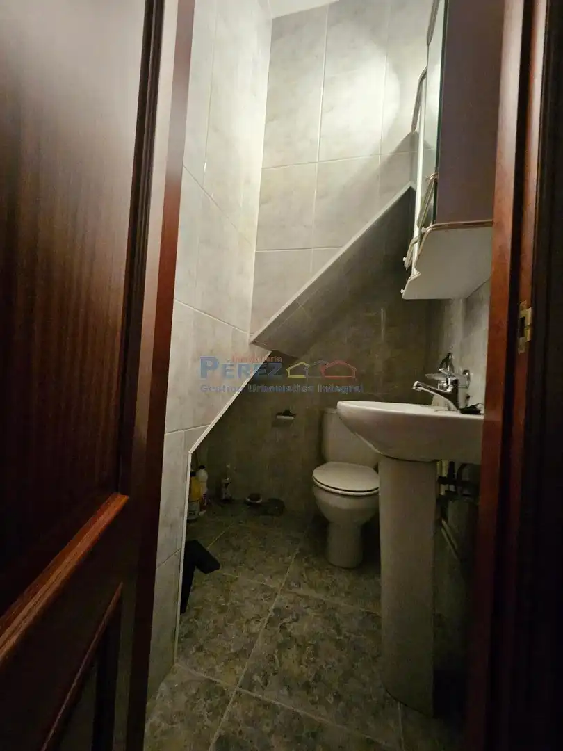 Bany de Casa o xalet en venda en Neda amb Calefacció, Jardí privat i Traster