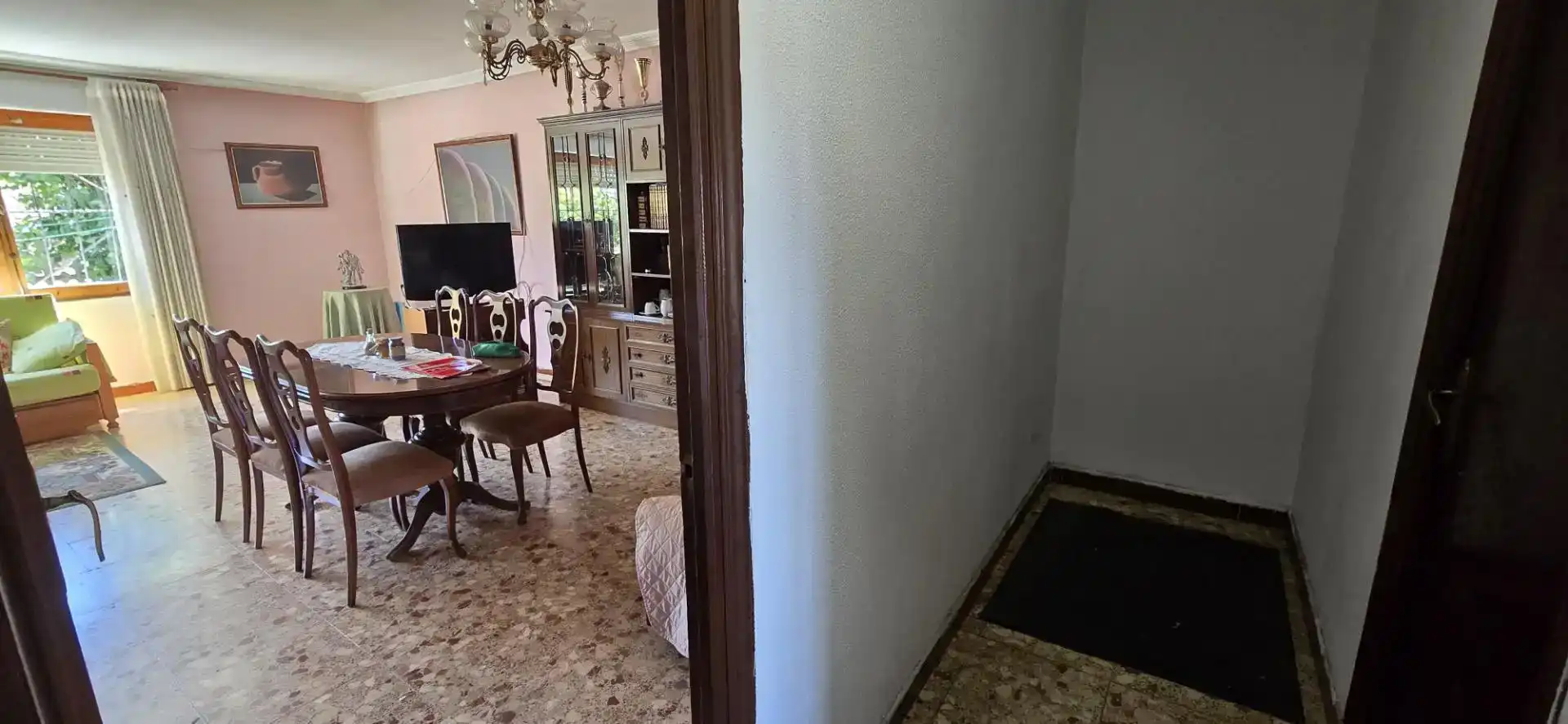 Menjador de Casa o xalet en venda en Herrera de Pisuerga amb Jardí privat, Moblat i Forn