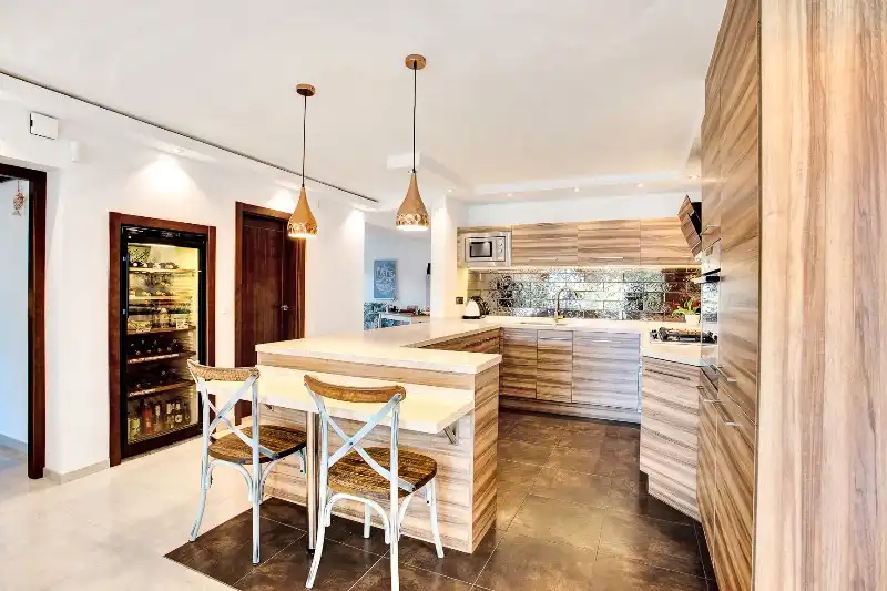 Chalet con piscina en venta en Elviria - Cabopino, imagen 7