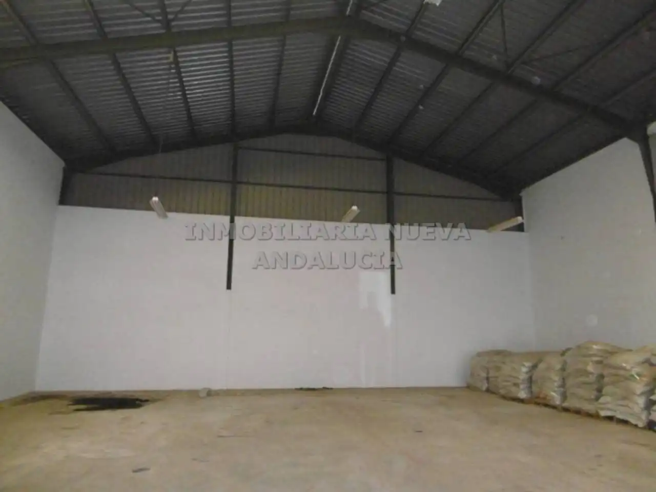 Industriegebäude zur Miete in Huércal de Almería