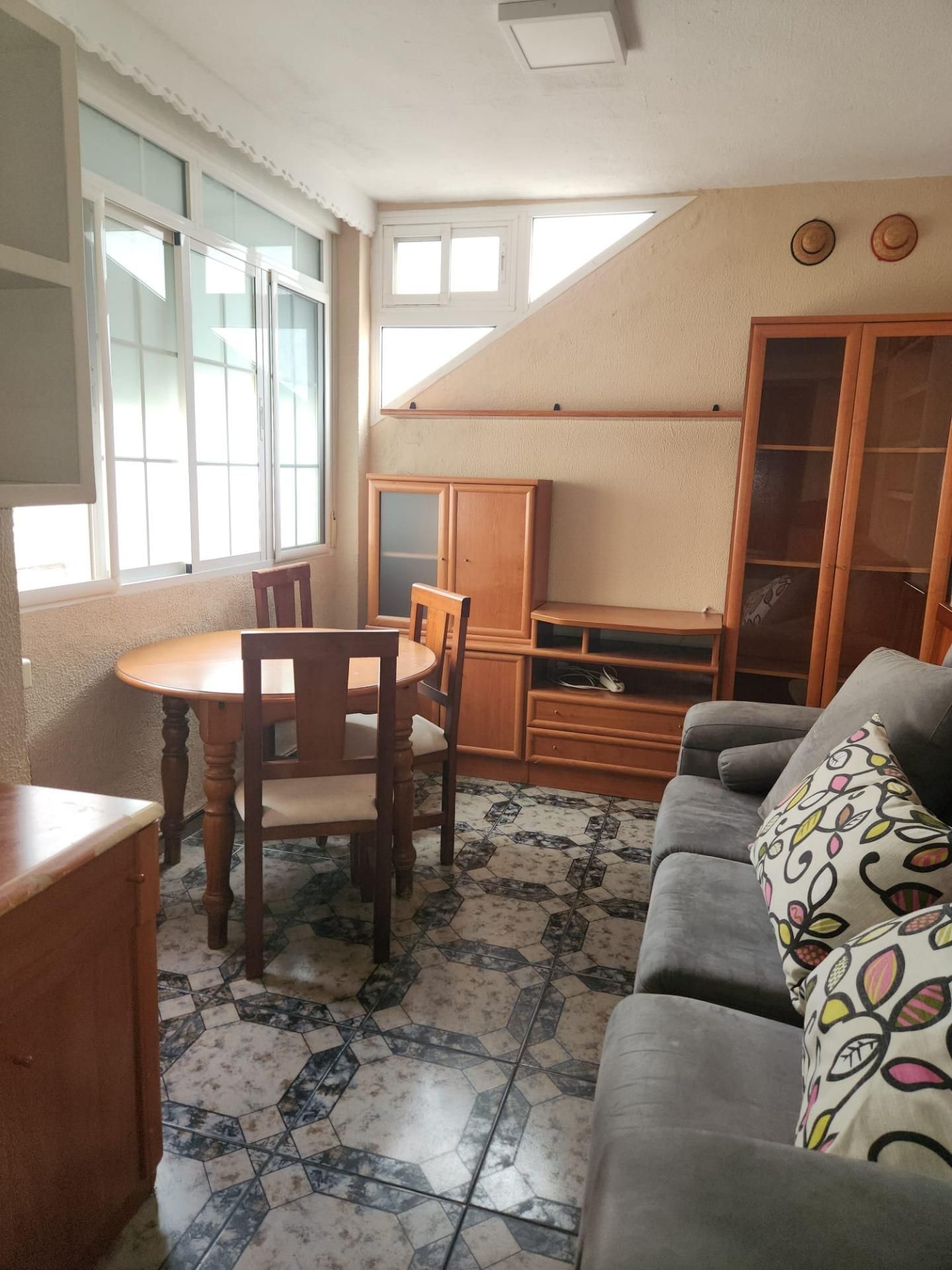 Piso en venta en Calle GALEON, Cobreros Viejo