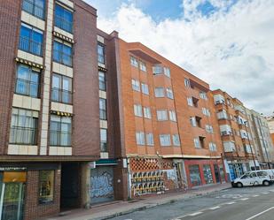 Vista exterior de Pis en venda en Valladolid Capital amb Calefacció, Terrassa i Traster