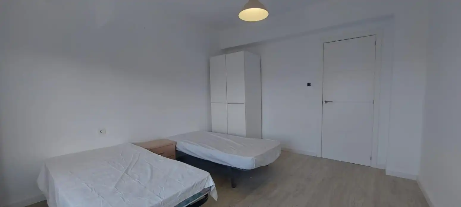 Habitación de Piso de alquiler en Quartell con Parquet y Amueblado
