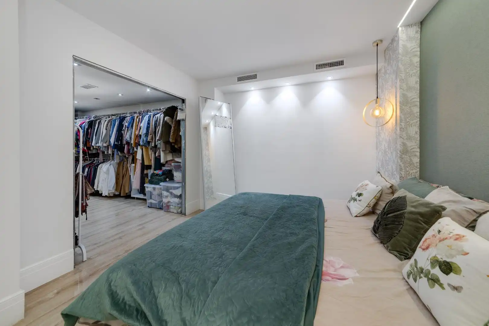 Apartament amb jardí en venda a Calle CABALLERO RODAS, imagen 36