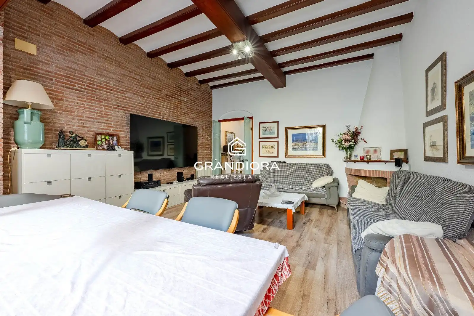 Sala d'estar de Casa o xalet en venda en El Masnou amb Terrassa