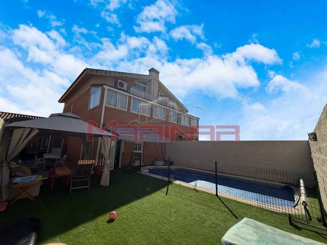 Casa adosada en Venta en Valle Grande