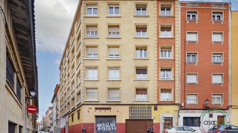 Foto 2 de Piso en venta en Cimadevilla, Gijón