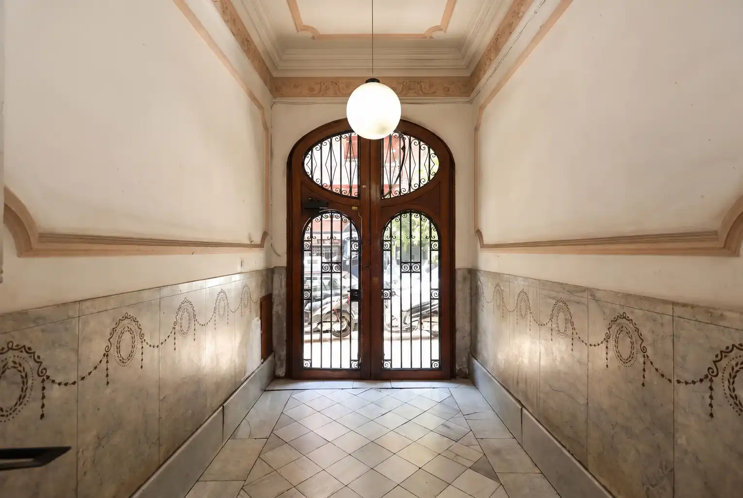 Wohnungen zum Verkauf in Gràcia
