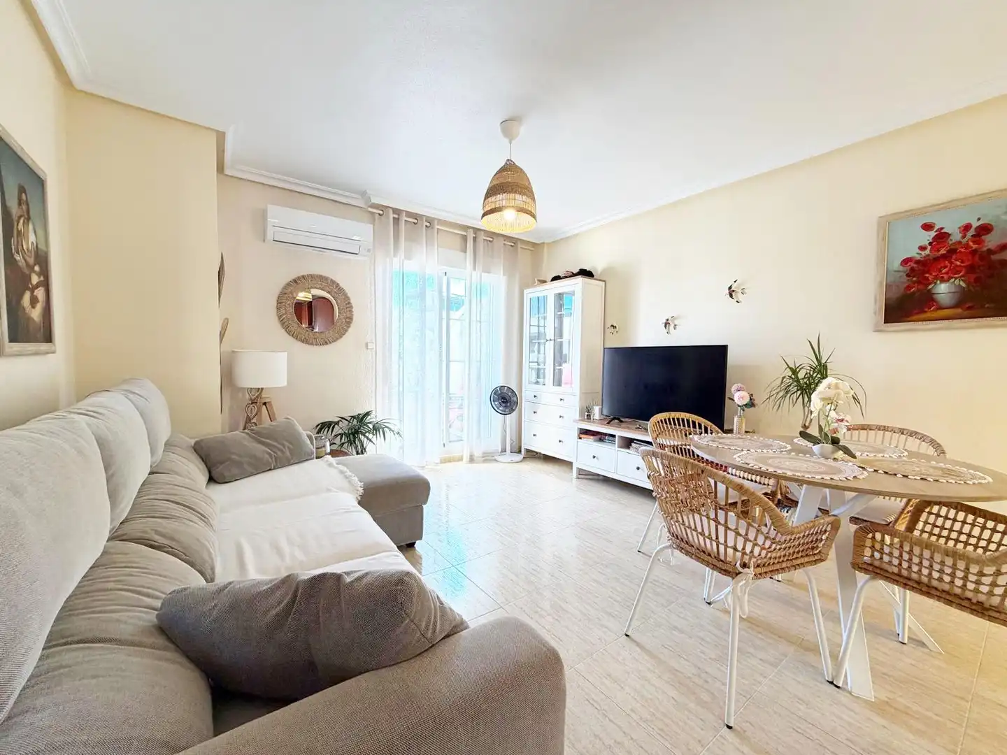 Bungalow con piscina en venta en Orihuela Costa, imagen 5