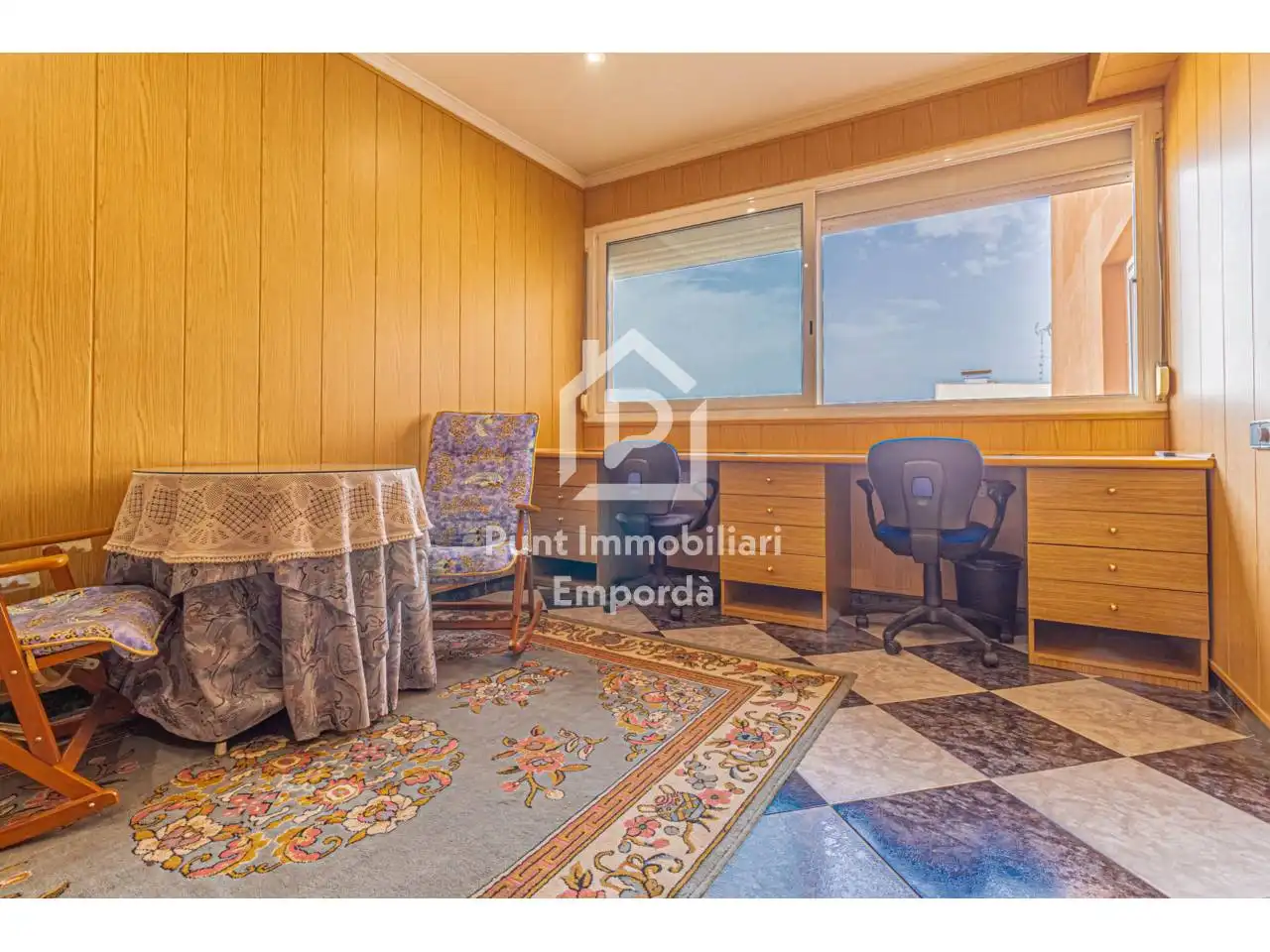 Dúplex en venta en Figueres con Terraza