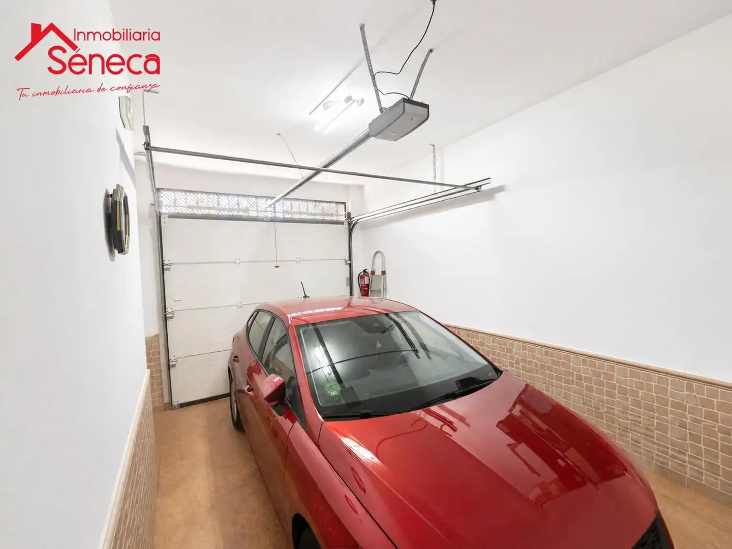Parking de Casa o chalet en venta en Córdoba con Aire acondicionado, Calefacción y Terraza