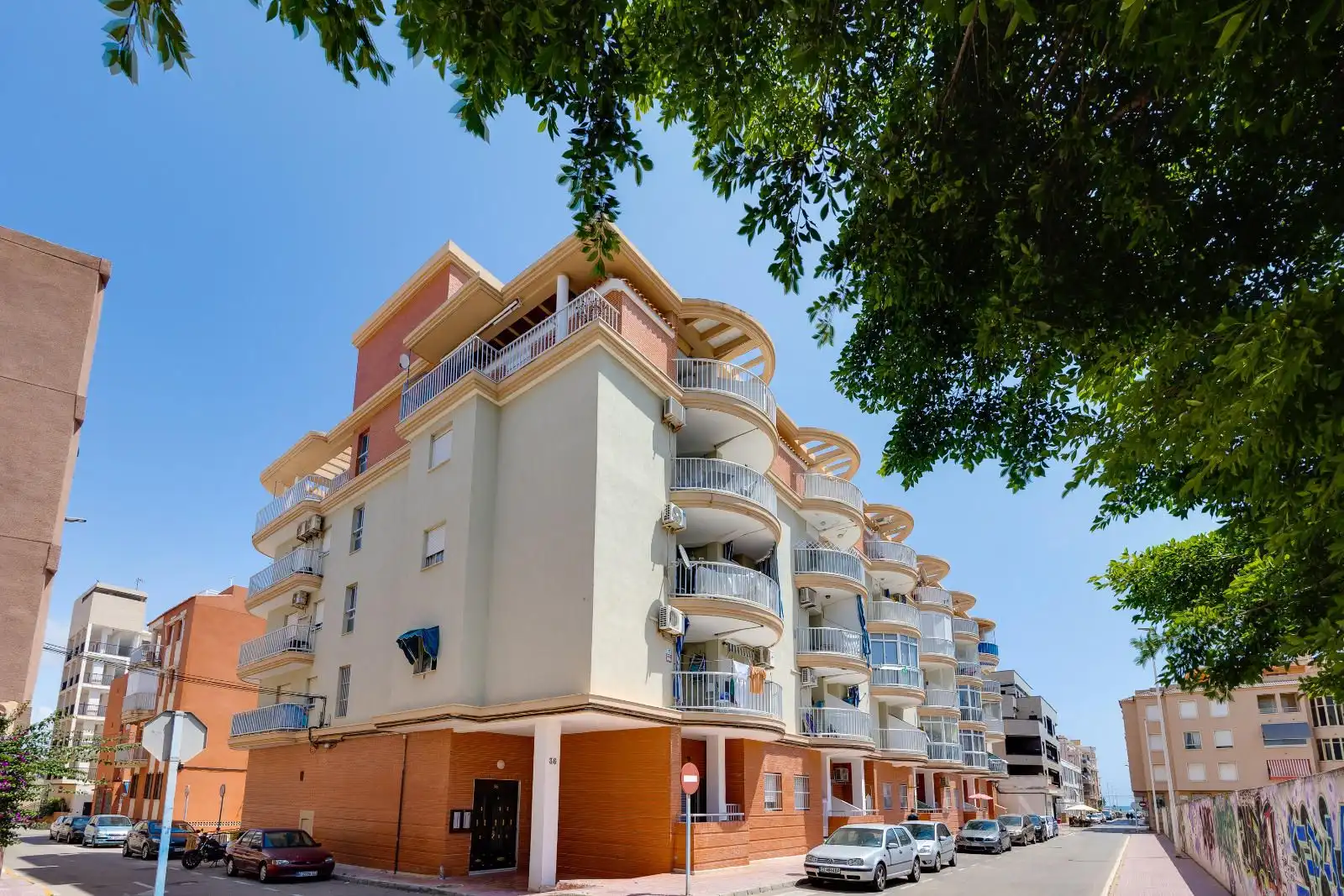 Außenansicht von Dachboden zum Verkauf in Torrevieja