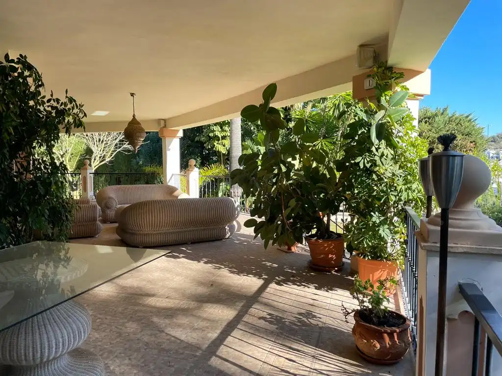 Terrassa de Casa o xalet de lloguer en Benahavís amb Aire condicionat, Calefacció i Jardí privat
