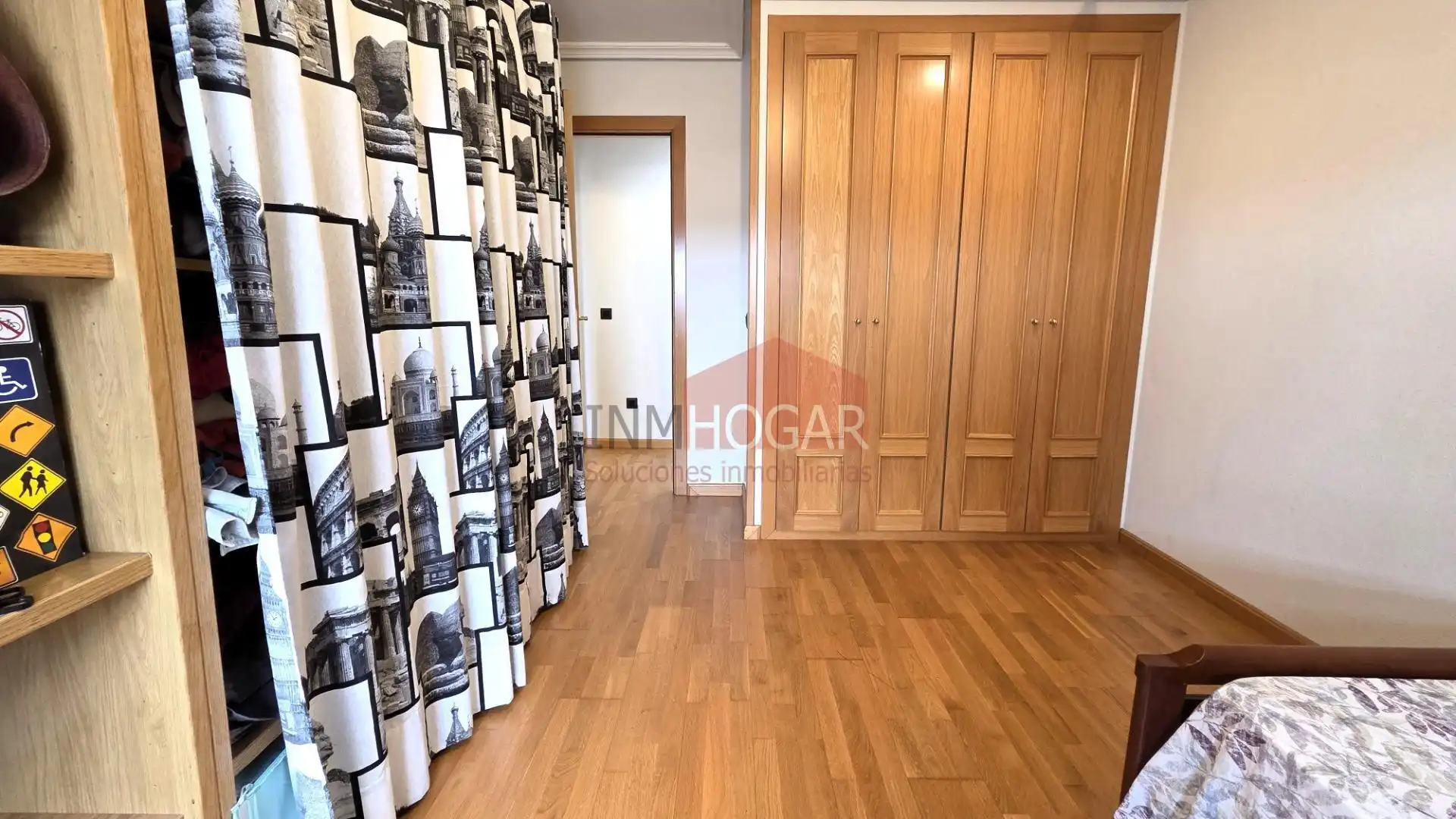 Habitación de Piso en venta en Ávila con Calefacción, Terraza y Balcón