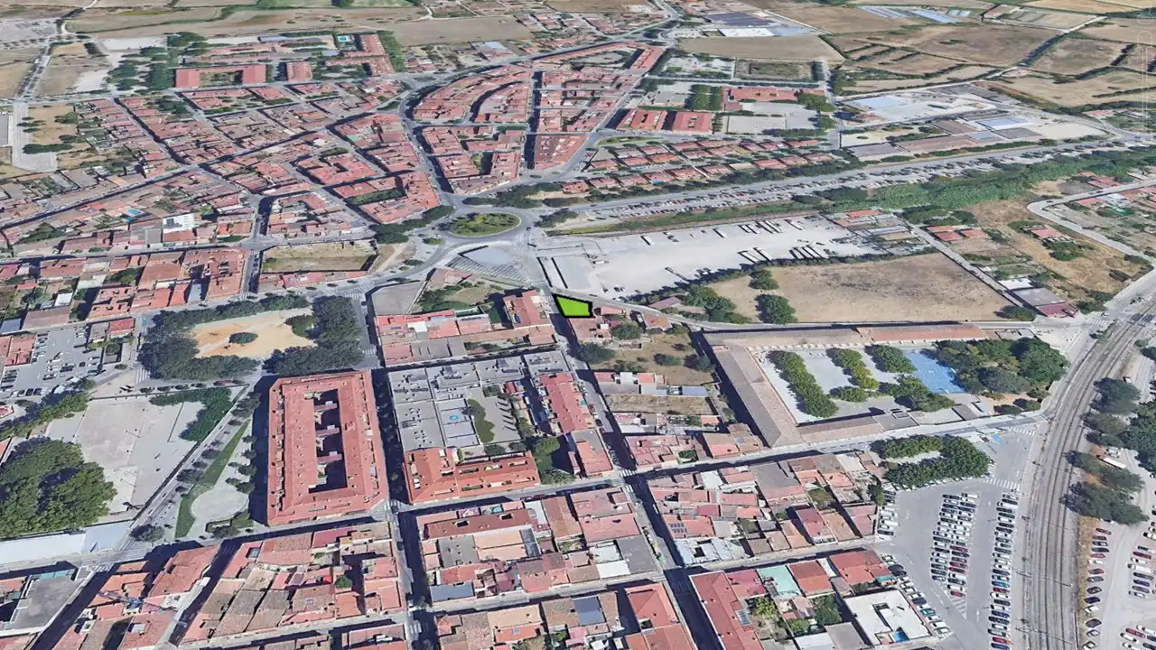 Vista exterior de Oficina en venda en Figueres