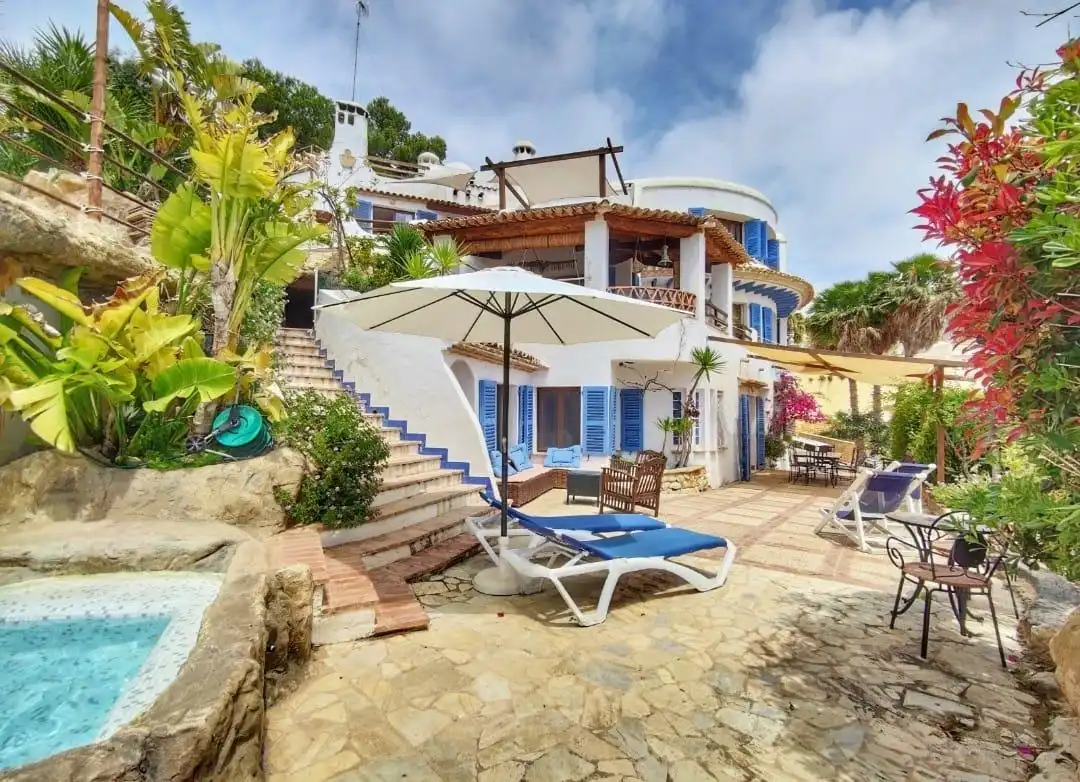 Villa mit Pool zum Verkauf in Pueblo Español - Coveta Fumá