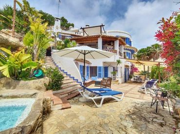 Villa mit Pool zum Verkauf in Pueblo Español - Coveta Fumá